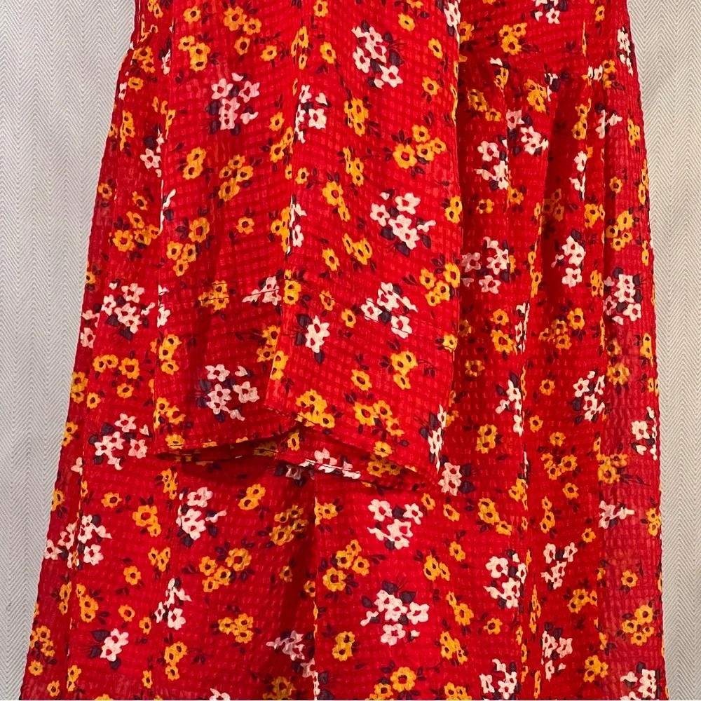 Free People Mini Dress Babydoll Red Floral Seersucker Chiffon Smocked Bodice 4 👍